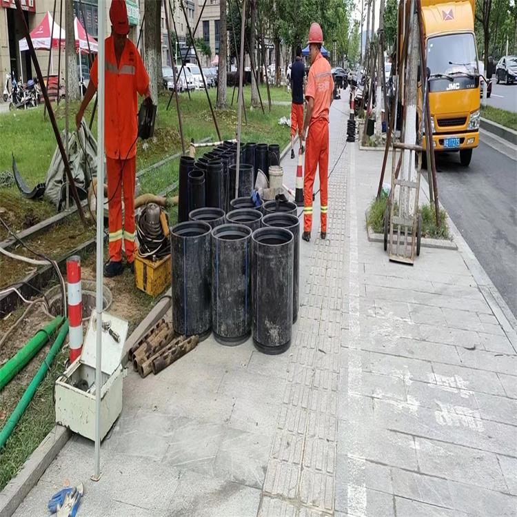 苏尼特右管道短管置换修复